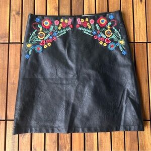 Embroider faux leather skirt